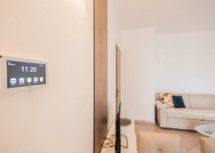 Vicino Al Mare - Comodo Per 5 - Wifi E Parcheggio Privato Apartament *